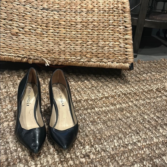 Via Spiga Shoes - Via Spiga Black Pumps Size 37.5